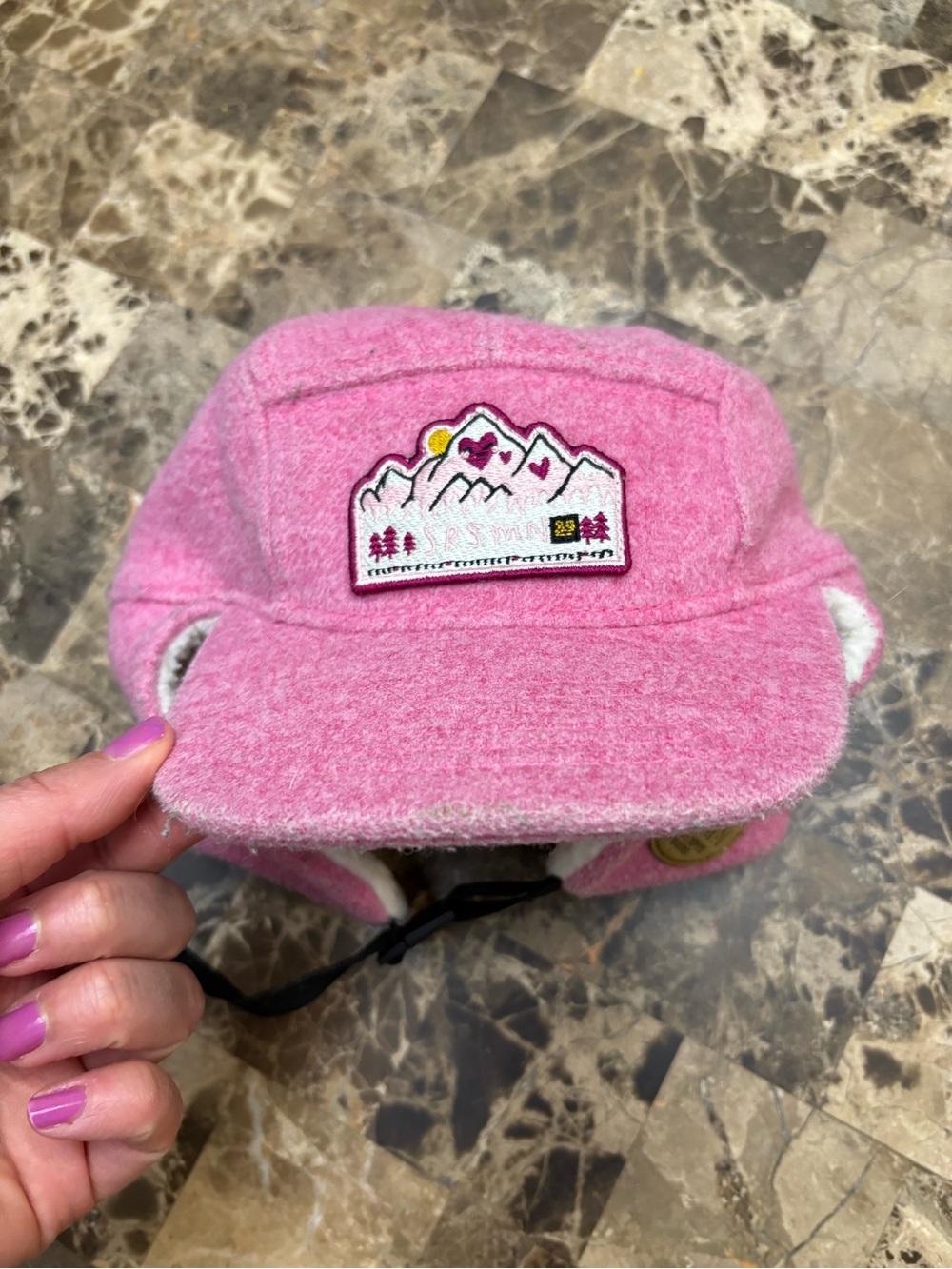 Souris mini Kids Winter Cap with Mountain Patch small / medium 50-53cm 2-4 years